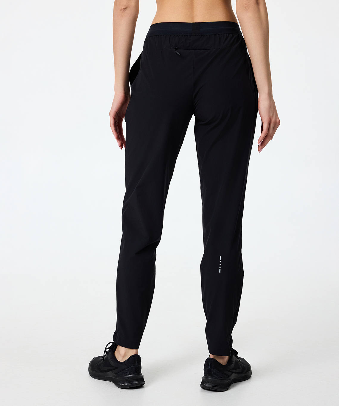 Брюки беговые Nordski Stayer Black W