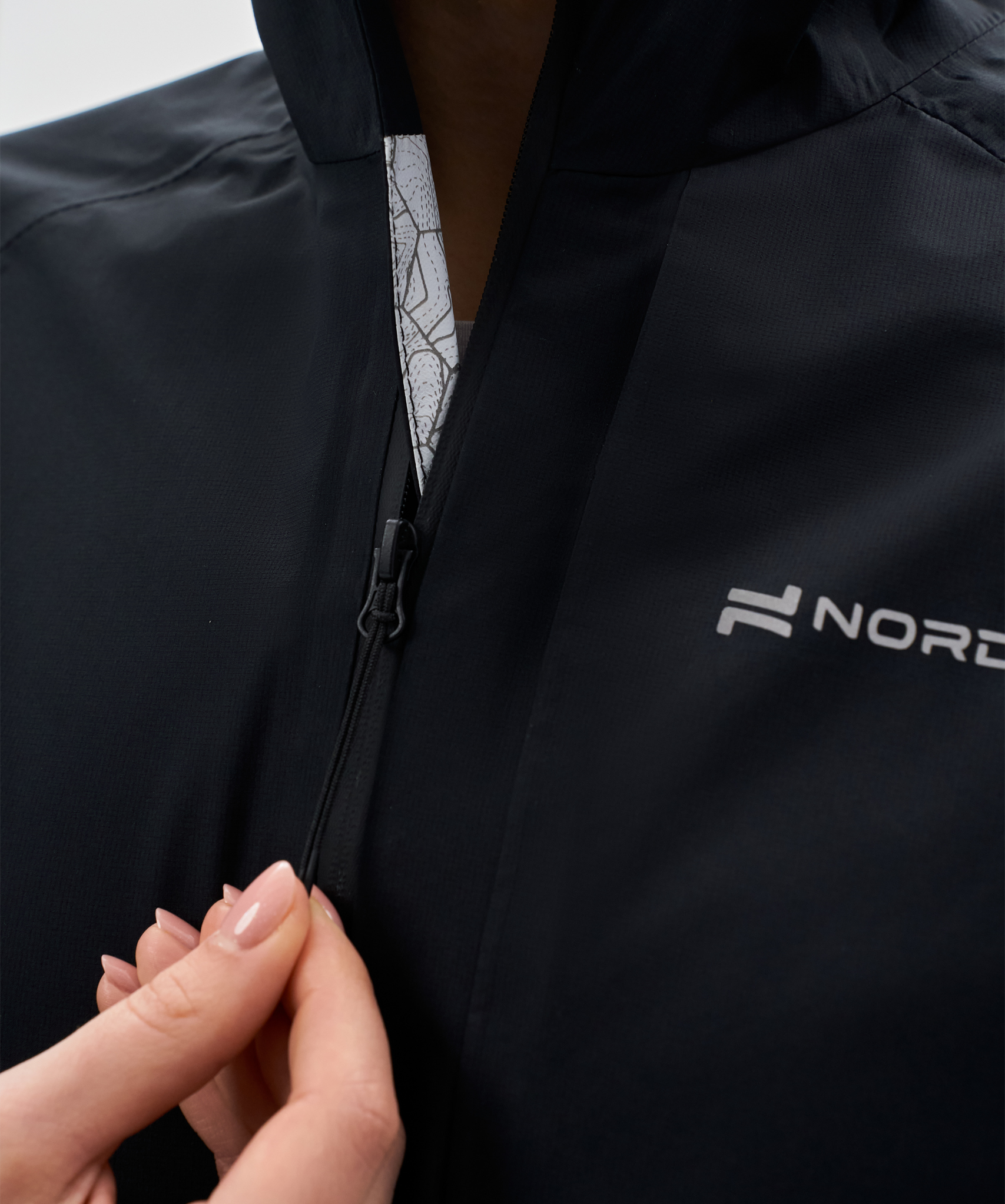 Ветровка мембранная Nordski Road Black W